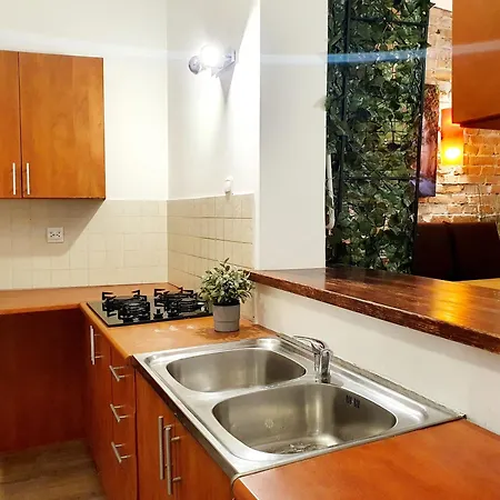 Quarto em Acomodações Particulares Na Monciaku 19